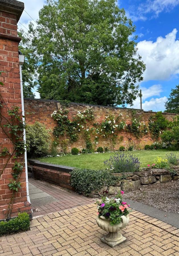 Coundon Lodge Coventry Eksteriør bilde